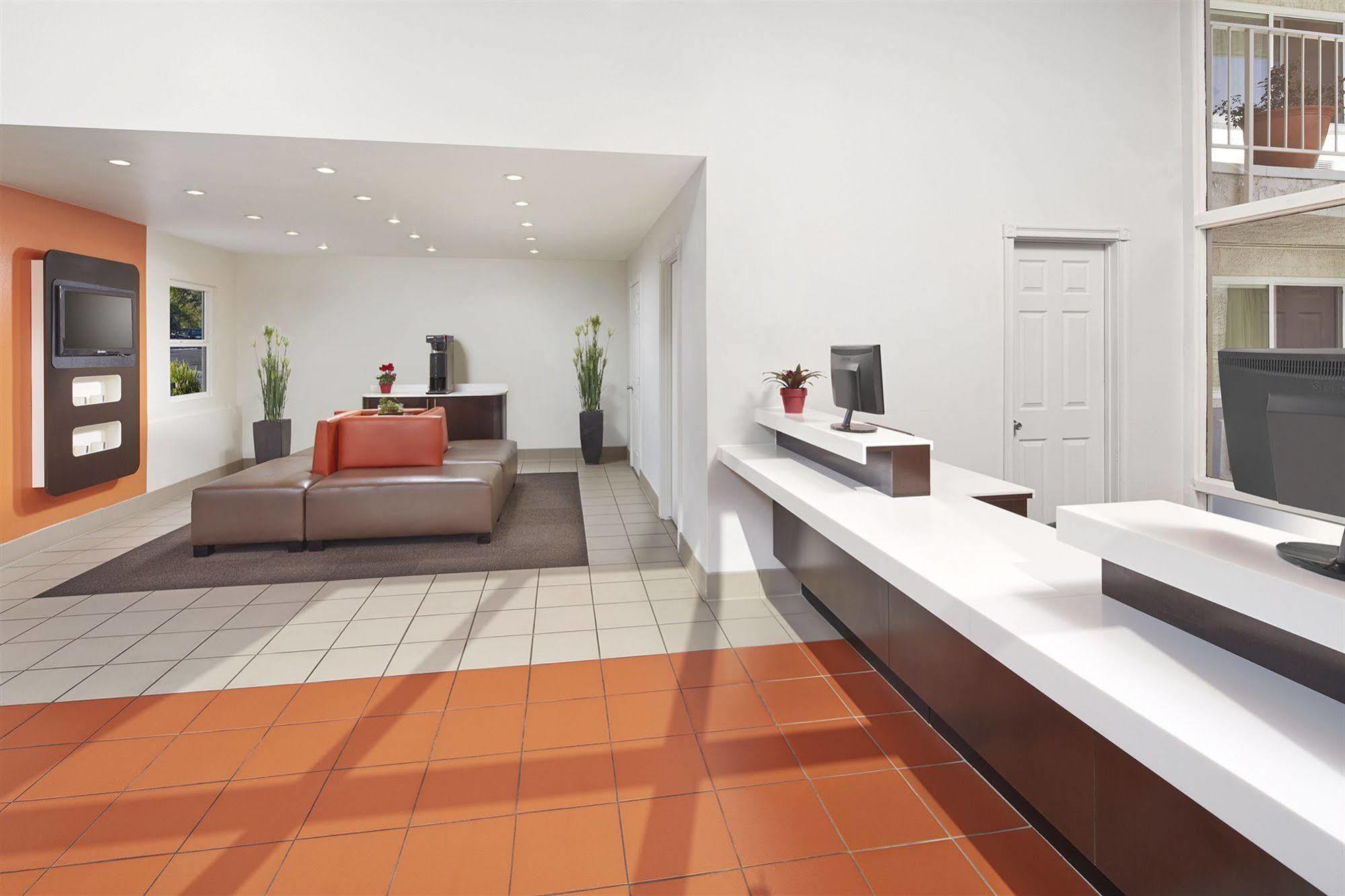 Motel 6-Redlands, Ca Zewnętrze zdjęcie